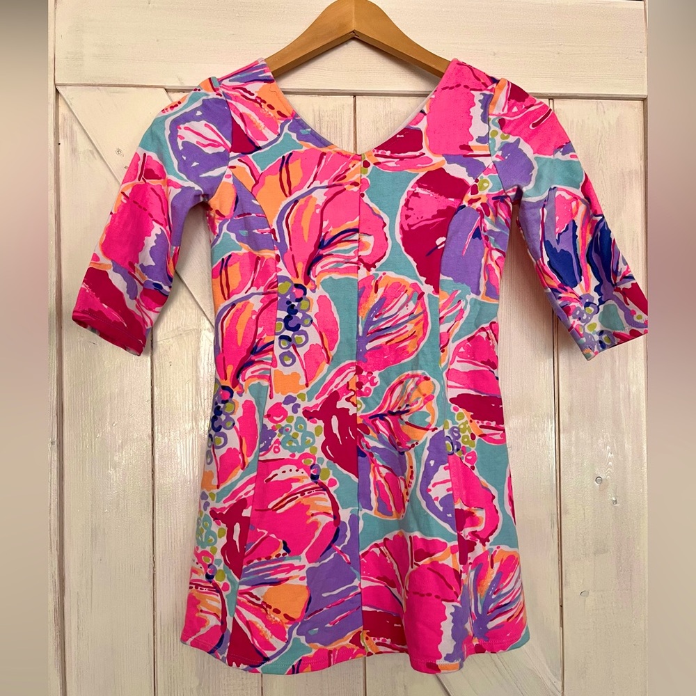 Girls L (8-10) Virbant knit Lilly dress. 3/4 sleeve above knee. Stunning on!